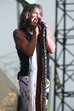 Steven Tyler Aerosmith Mundharmonika